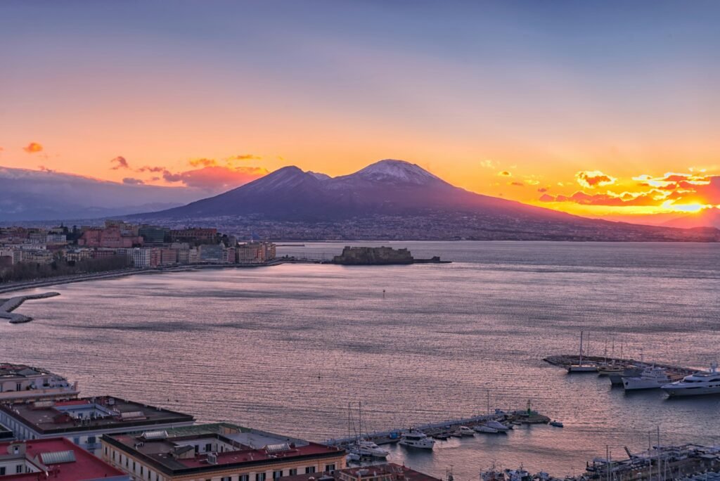 Napoli Cruise port