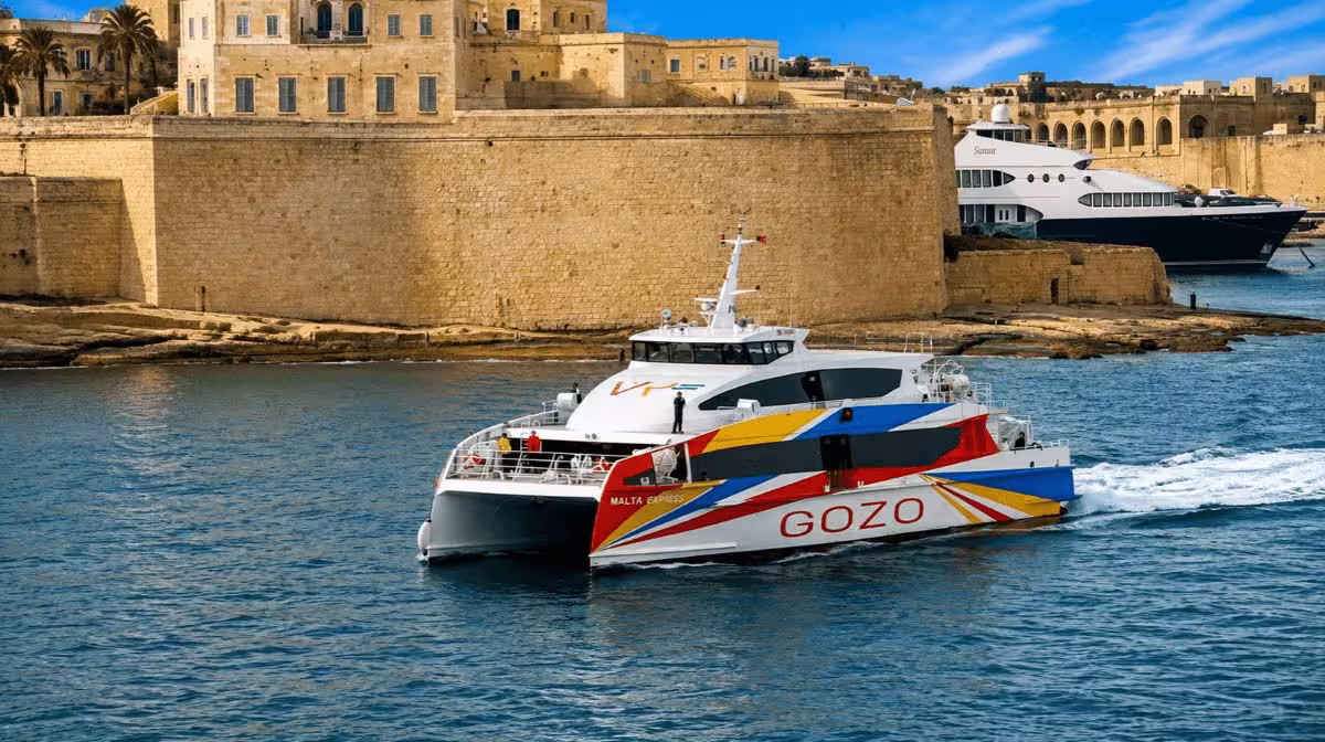 Gozo Fast Ferry departing Valletta
