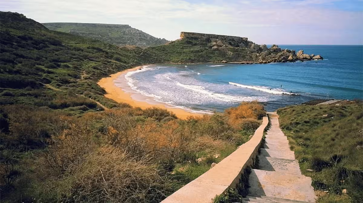 Riviera Bay (Għajn Tuffieħa), Malta