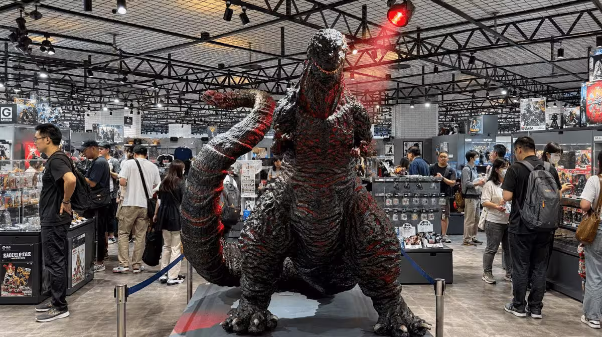 The Godzilla statue at Godzilla Store Daiba inside DiverCity Tokyo Plaza