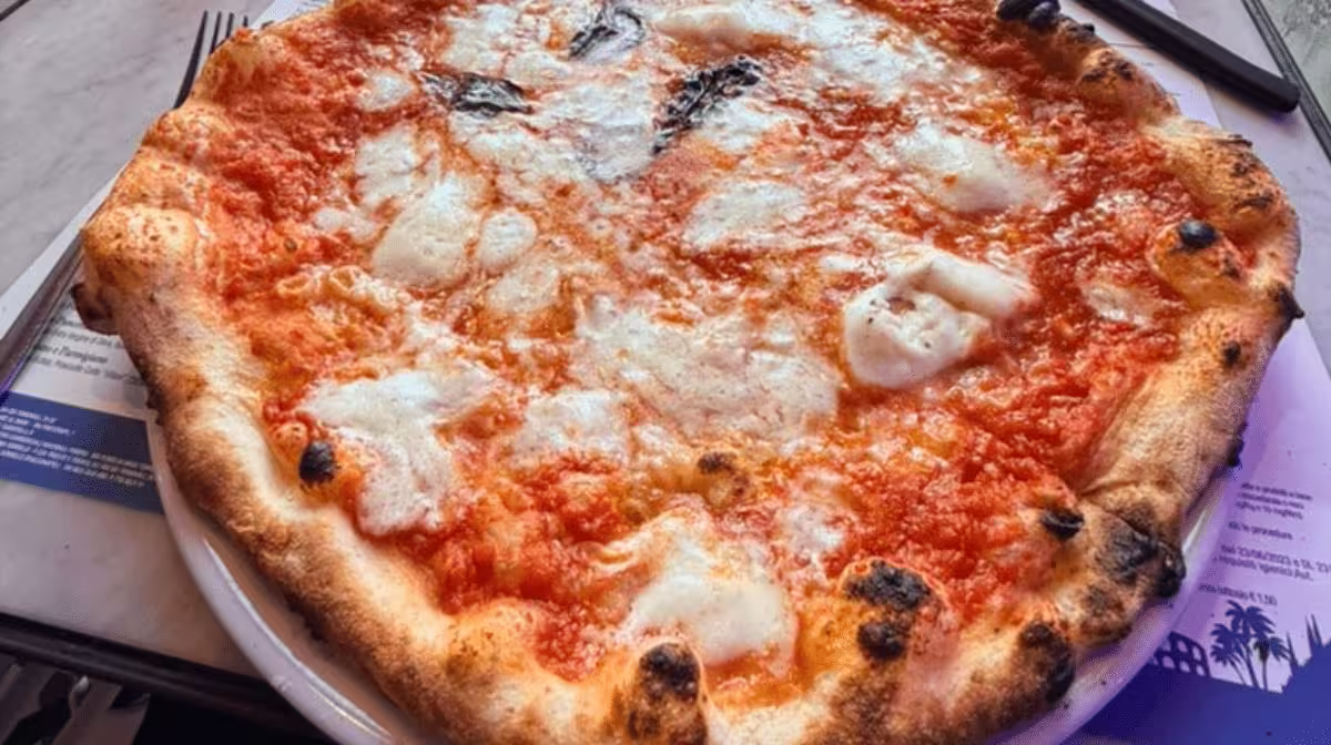 Pizza Margherita from Gino Sorbillo in Naples