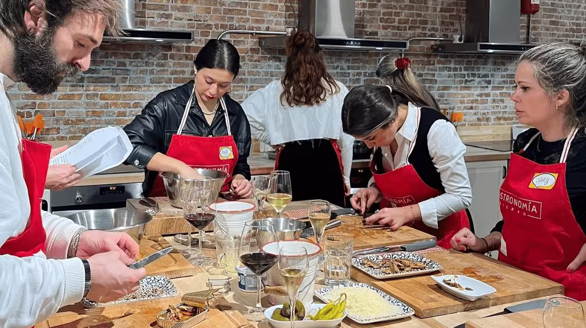 Hands-on pintxos cooking class in Bilbao
